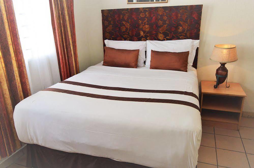 Ecotel Benoni Johannesburg Luaran gambar